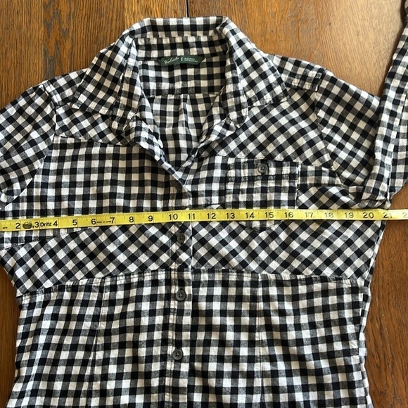 Woolwich Black-and-White Plaid Button-Down Top Size Medium Long Sleeves - Picture 8 of 16